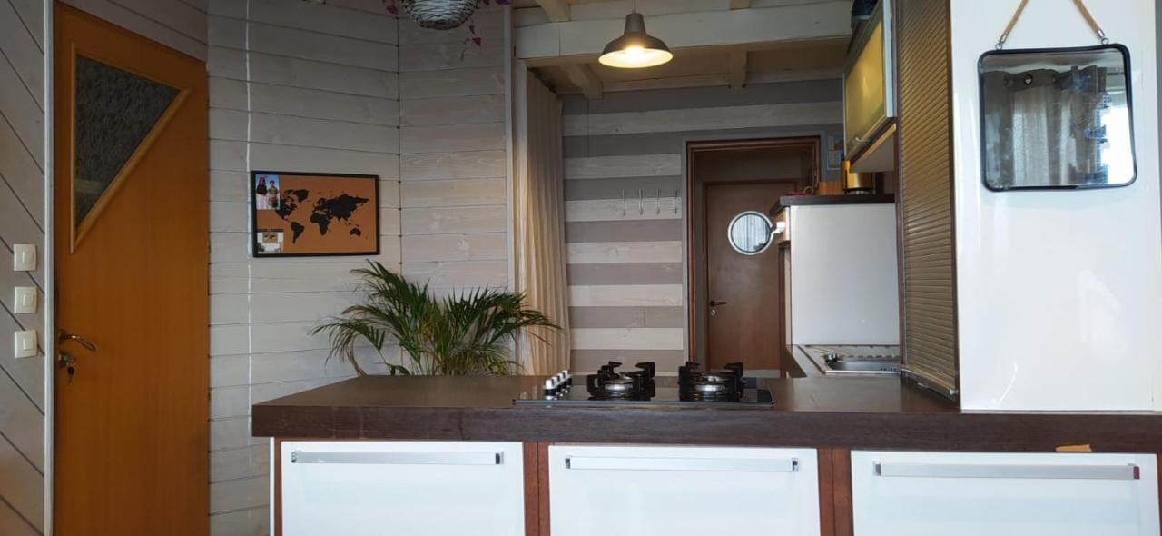 Appartement Vue Mer, Rdc, Plage De Trestrignel 佩罗斯－吉雷克 外观 照片