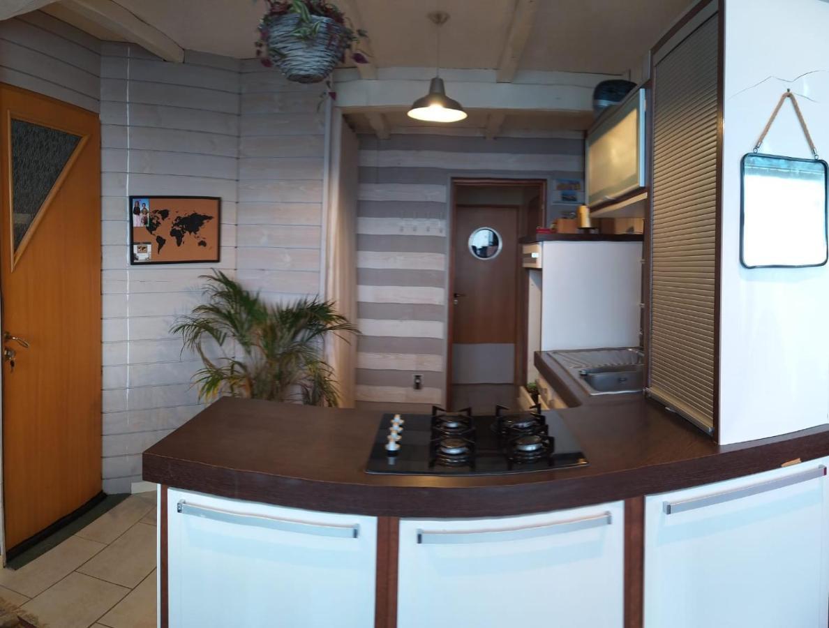 Appartement Vue Mer, Rdc, Plage De Trestrignel 佩罗斯－吉雷克 外观 照片